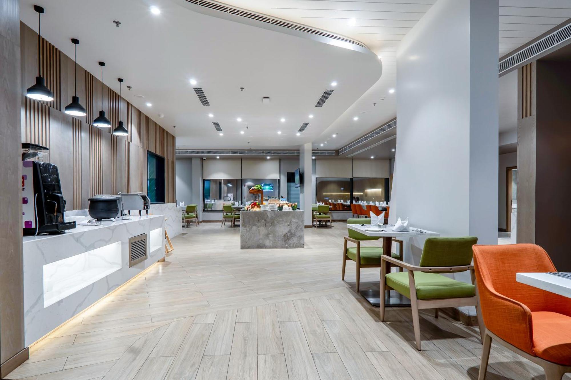Holiday Inn Katra Vaishno Devi By Ihg Exterior foto